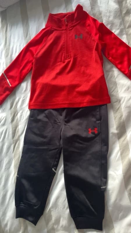 Baby boy under armour tracksuit size 12/18 months worn once like new
